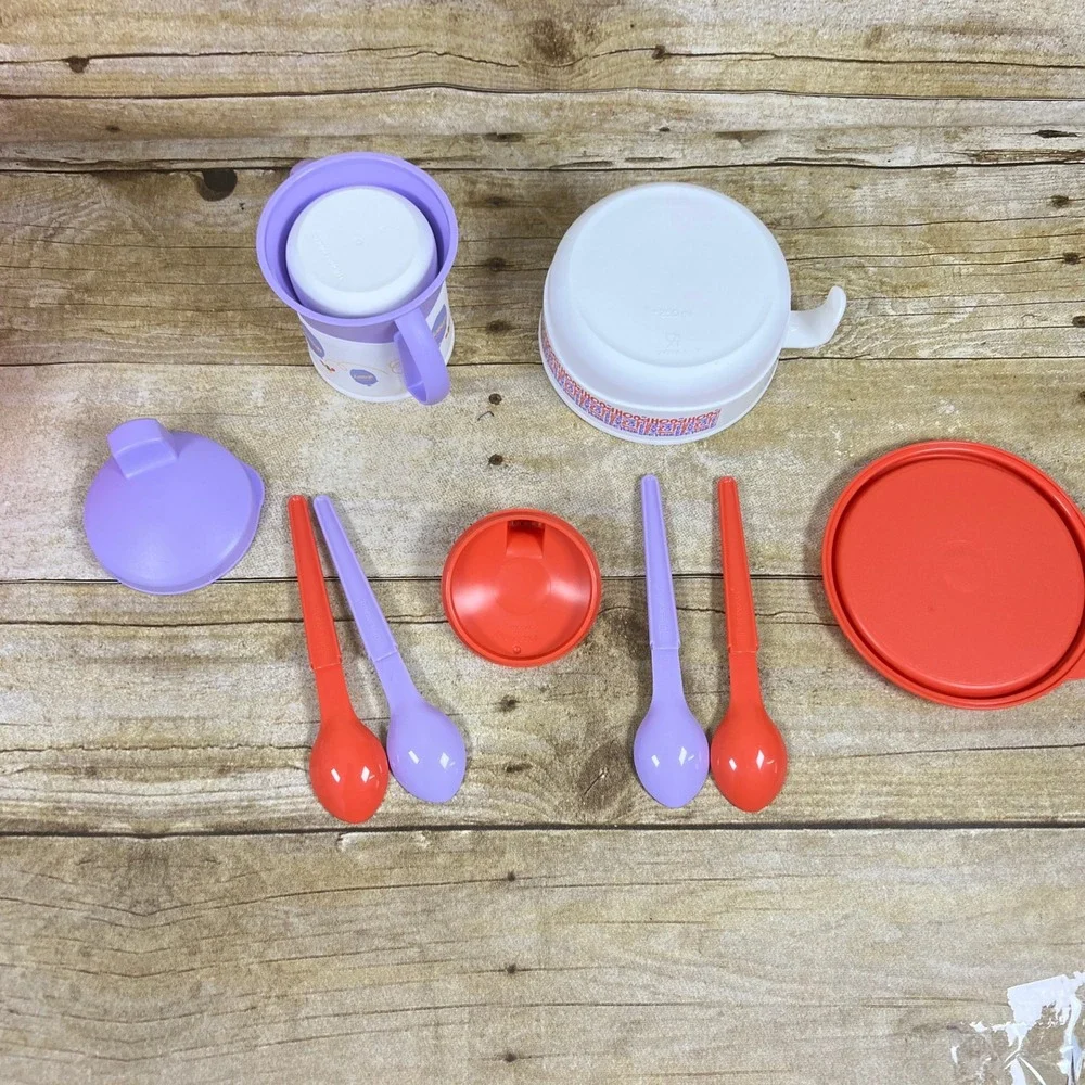 Tupperware Winnie The Pooh Baby Feeding Set- Sippy Cup Snack Bowl Spoons NEW‎